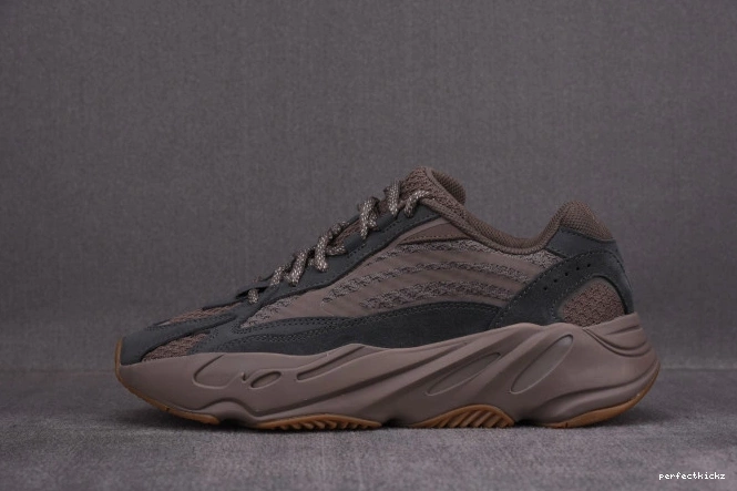 V2 Yeezy ADIDAS GZ0724 'Mauve' 700 Boost 0722